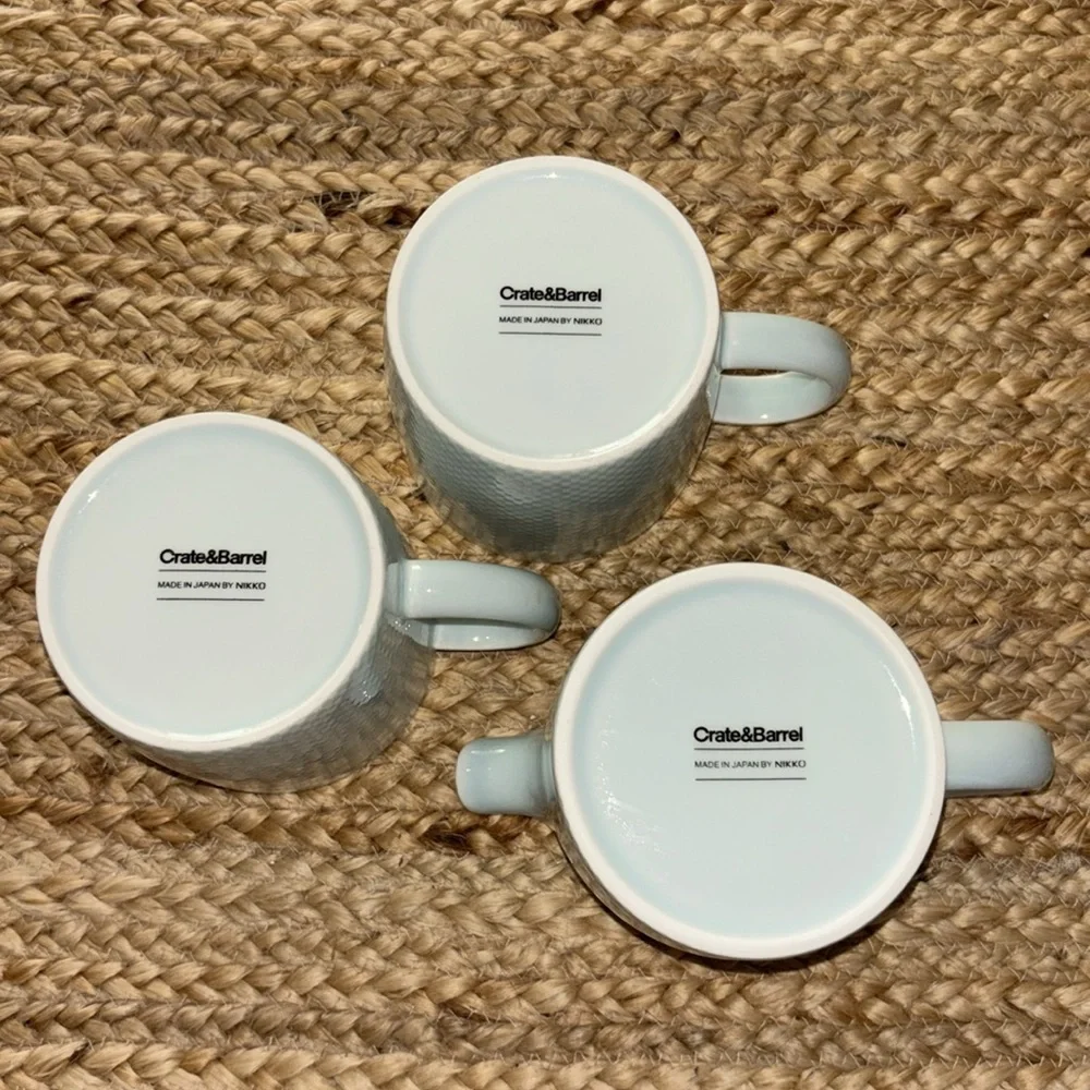 Crate&Barrel coffee mug & creamer set- pastel blue